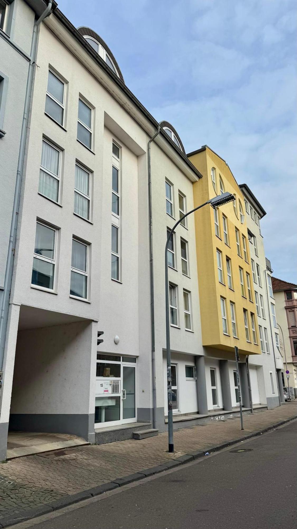 Zentrumnah Inklusive Parkplatz Jungle-Suite By Rentigo - Ruheoase Im Herzen Von Saarbruecken! Saarbrücken Exterior foto